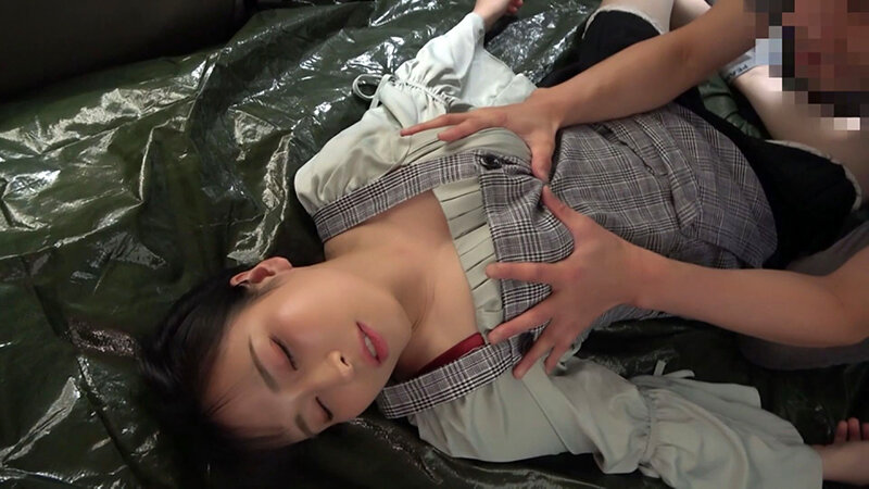 パイズリ動画で人妻OLが中出しされる｜超乳巨乳の素人美女による手コキフェラ作品（h_1724u013i00009）【パイズリ動画レビュー】